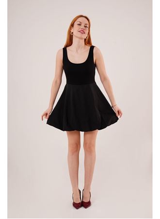 Kalın Askılı Balon Etek Siyah Mini Elbise