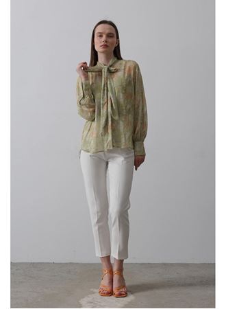 Yakası Fularlı Şifon Gömlek - Fıstık Yeşili