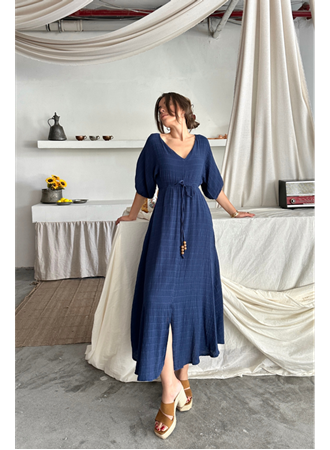 V YAKA BEL BONCUK BAĞLAMALI MÜSLİN ELBİSE YIRTMAÇ DETAYLI - Lacivert