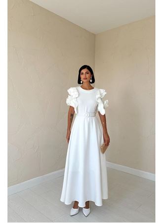 Beyaz Kolları Volanlı Kemerli Elbise