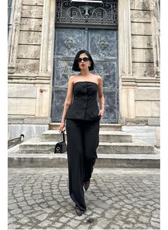 Siyah Straplez Düğmeli Crop Ve Pantolon Takım