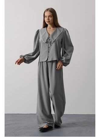 İşlemeli Bebe Yakalı Pantolon Takım - Siyah