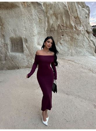 Kadın Uzun Kollu Madonna Yaka Midi Boy Elbise