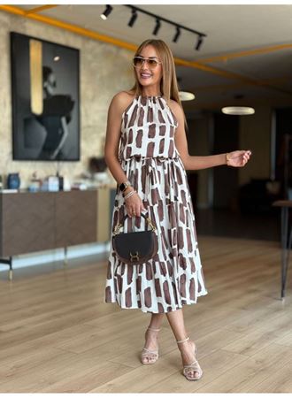 Kadın Viskon Kumaş Ip Askılı Halter Yaka Cepli Midi Boy Elbise