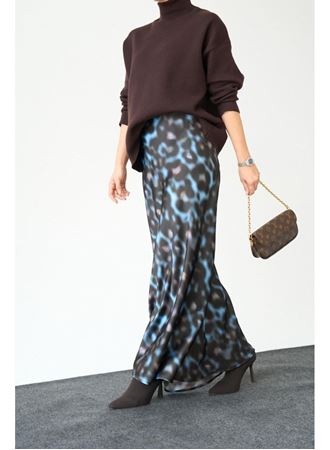 Uzun Saten ETEK - Siyah-Mavi