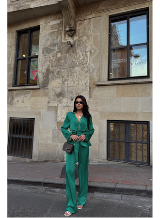 SATEN KRUVAZE BAĞLAMALI BLUZ- PANTOLON TAKIM - Yeşil