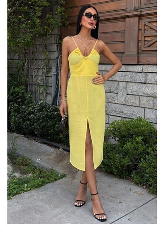 Göğsü Aksesuarlı Önü Yırtmaçlı Elbise 2899