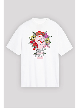 8 Mart Dünya Kadınlar Günü İçin Özel Baskılı T-shirt - Beyaz