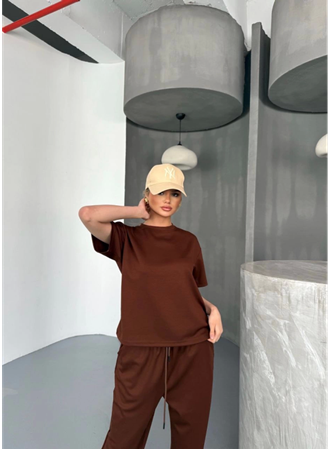 Osy Modal Yumuşak Dokulu Kumaş Kısa Kollu Bluz Rahat Pantalon Ikili Takım- Kahverengi