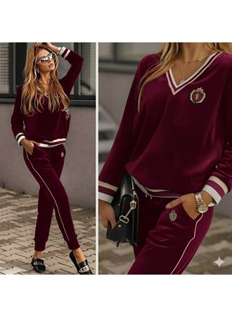 Kadın Uzun Kollu V Yaka Yakası Ve Kol Ağzı şerit Detay Kadife Takım