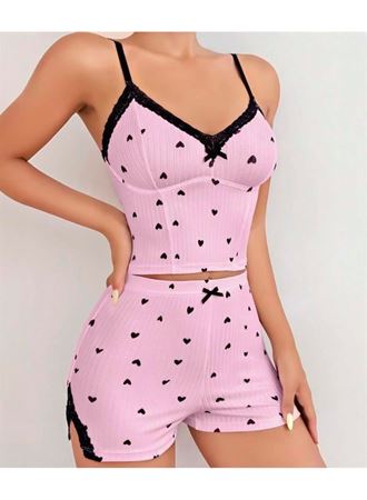 Pembe Kalp Desenli Askılı Şortlu Pijama Takım