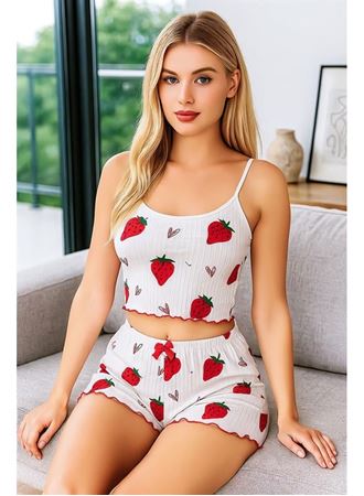 Penye Kumaş Çilek Desen Beyaz Şortlu Takım