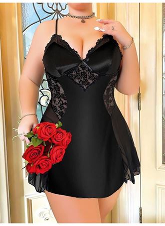 Büyük Beden Siyah Dantel İşlemeli İnce Askılı Saten Gecelik