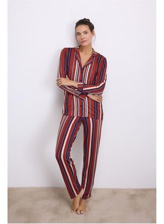 %100 Modal Uzun Kollu Düğmeli Çizgili Pijama Takımı