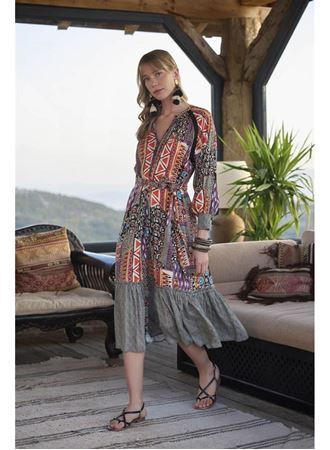 Etnik Desenli Kuşaklı Elbise