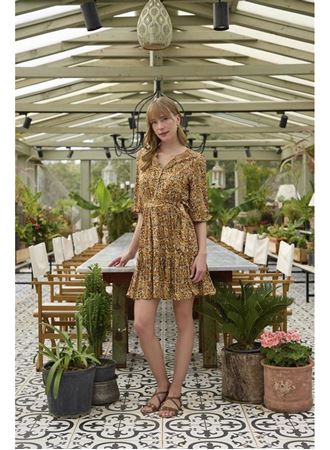 %100 Viskon Çiçek ve Yaprak Desenli Kuşaklı Elbise