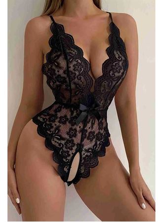 Siyah Özel Bölgesi Açık Fiyonklu Dantel Fantezi Body