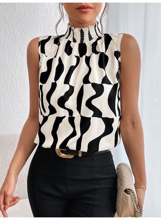 Kadın Kolsuz Balıkçı Yaka Desenli Süprem Bluz