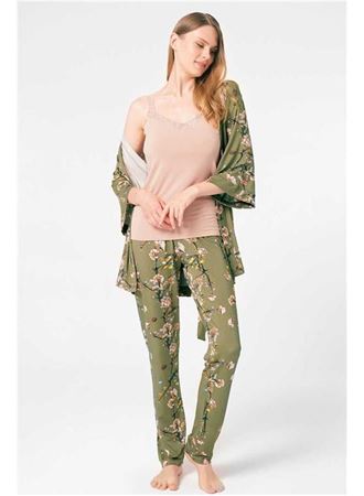 Anıl 5792 İp Askılı V Yaka Viskon Çiçek Desenli Kışlık Örme Normal Bel Bağlamalı Dantel Detaylı Pijama Takımı Sabahlık
