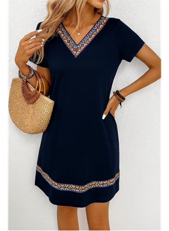 Kadın Kısa Kollu V Yakalı Etnik Desen şerit Detaylı Viskon Elbise