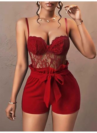 Kırmızı Kuşak ve Dantel Detaylı Fantezi Elbise