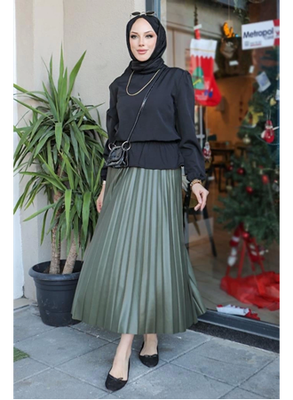 Zarif ve Modern Pileli Parlak Krep Gizli Lastikli Haki Etek (