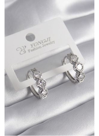 Pirinç Gold Renk Zirkon Taşlı Kalp Detay Kadın Küpe