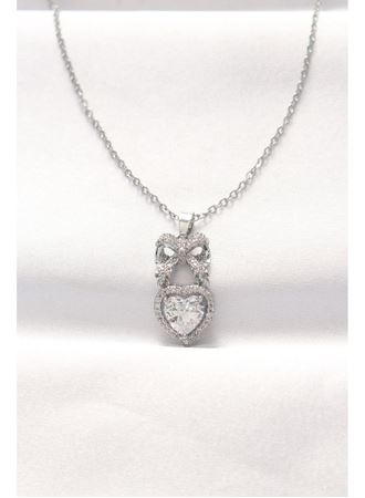 316L Çelik Silver Renk Zirkon Taşlı Kalpli Fiyonk Kolye