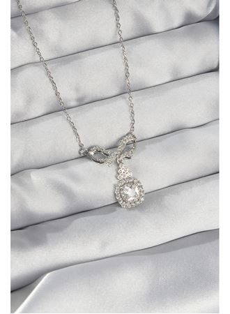 316L Çelik Gümüş Renk Fiyonk Detay Zirkon Taşlı Tektaş Kolye