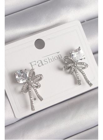 Pirinç Gümüş Renk Zirkon Taşlı Kurdele Model Kadın Küpe