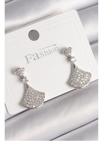 Pirinç Gümüş Renk Zirkon Taşlı Motif Model Kadın Küpe