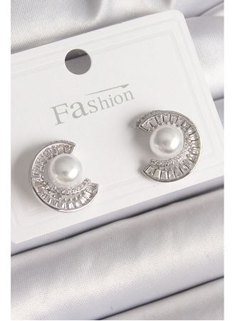 Pirinç Gümüş Renk Zirkon Taşlı Salyangoz Model İnci Detay Kadın Küpe