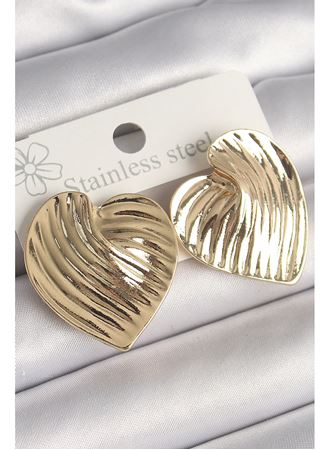 Pirinç Gold Renk İşlemeli Plaka Kalp Model Kadın Küpe