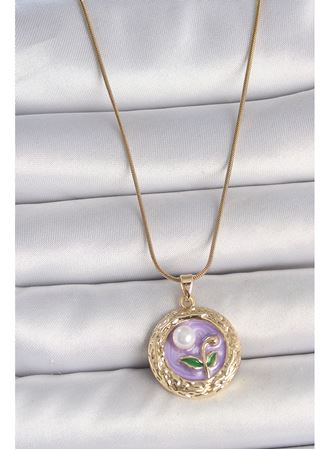 316L Çelik Gold Renk Zincir Mor Çiçek İşlemeli İnci Detay Potre Model Kadın Kolye