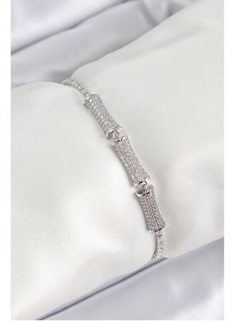 Pirinç Gümüş Renk Zirkon Taşlı Kemik Model Kadın Bileklik