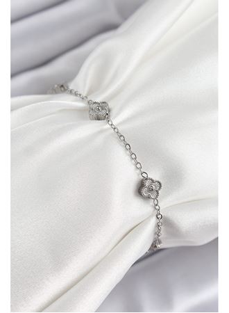 316L Çelik Yonca Model Gümüş Renk Kadın Bileklik