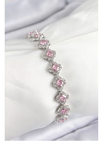 Pirinç Zirkon Taşlı Pembe Yonca Baget Model Gümüş Renk VIP Seri Kadın Bileklik