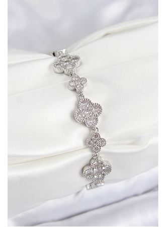 Pirinç Zirkon Taşlı Yonca Model Gümüş Renk VIP Seri Kadın Bileklik