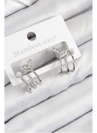 Pirinç Zirkon Taşlı İnci Detaylı Balık Kuyruğu Model Gümüş Renk Kadın Küpe