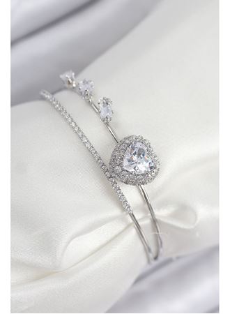 Pirinç Zirkon Taşlı Kalp Model Gümüş Renk Kadın Bileklik