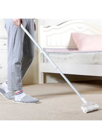 Pratik Temizlik İçin Yapışkanlı Tüy Rulosu 24 Cm Teleskopik Uzayabilen Saplı 2 Yedekli (