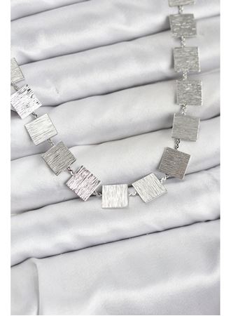 Kare Plaka Model Gümüş Renk Kadın Kolye