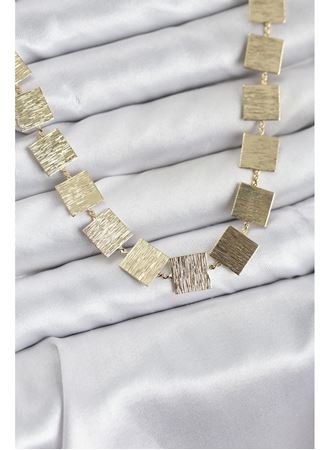 Kare Plaka Model Gold Renk Kadın Kolye