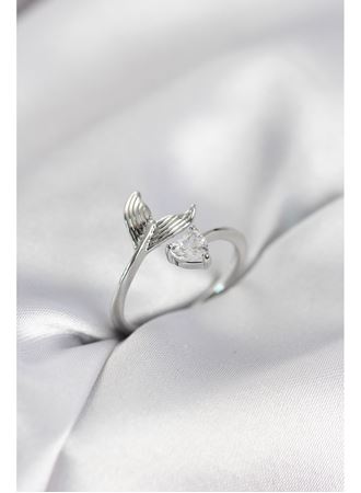 Balık Kuyruğu Model Gümüş Renk Zirkon Taşlı Kadın Yüzük