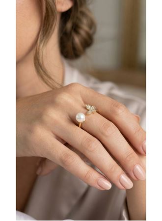 Kelebek İncili Model Gold Renk Zirkon Taşlı Kadın Yüzük