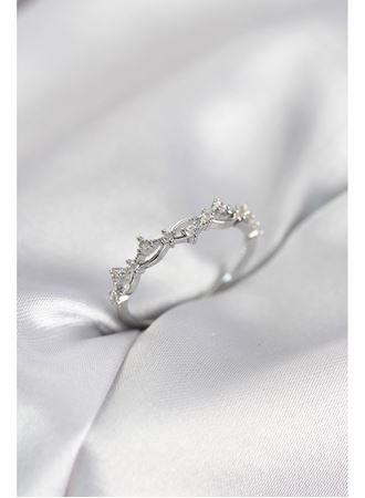 Zirkon Taşlı Pirinç Gümüş Renk Kadın Yüzük