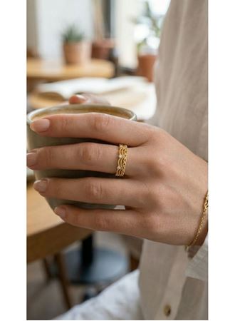 Gold Renk Motif Desenli Zirkon Taşlı Kadın Yüzük