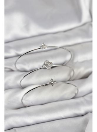 Zirkon Taşlı Gümüş Renk Yonca Tasarım 3'lü Kadın Bileklik Kombini