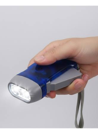Kendiliğinden Şarjlı El Feneri 3 LED Enerjisiz Çalışan Pratik Tasarım