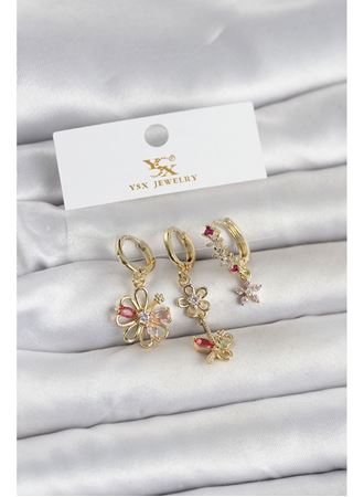 Pirinç Gold Renk Çiçek Model 3'lü Kadın Küpe